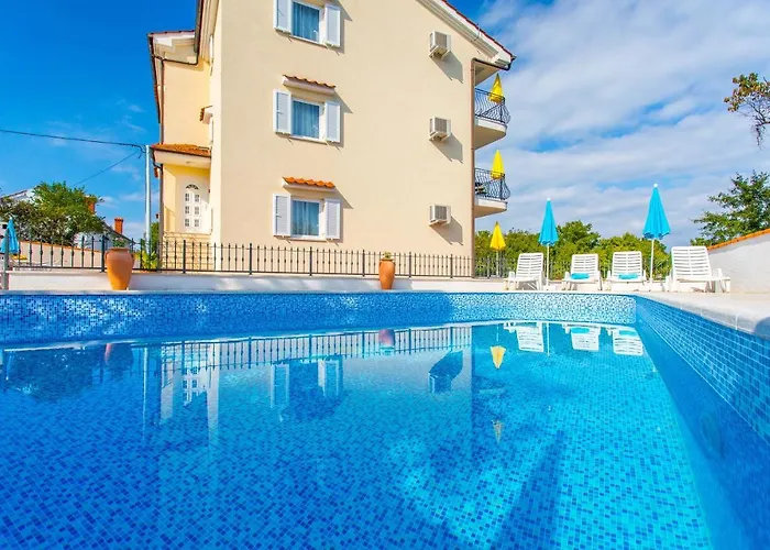 Palmer Krk Gostinjska kuća 4*